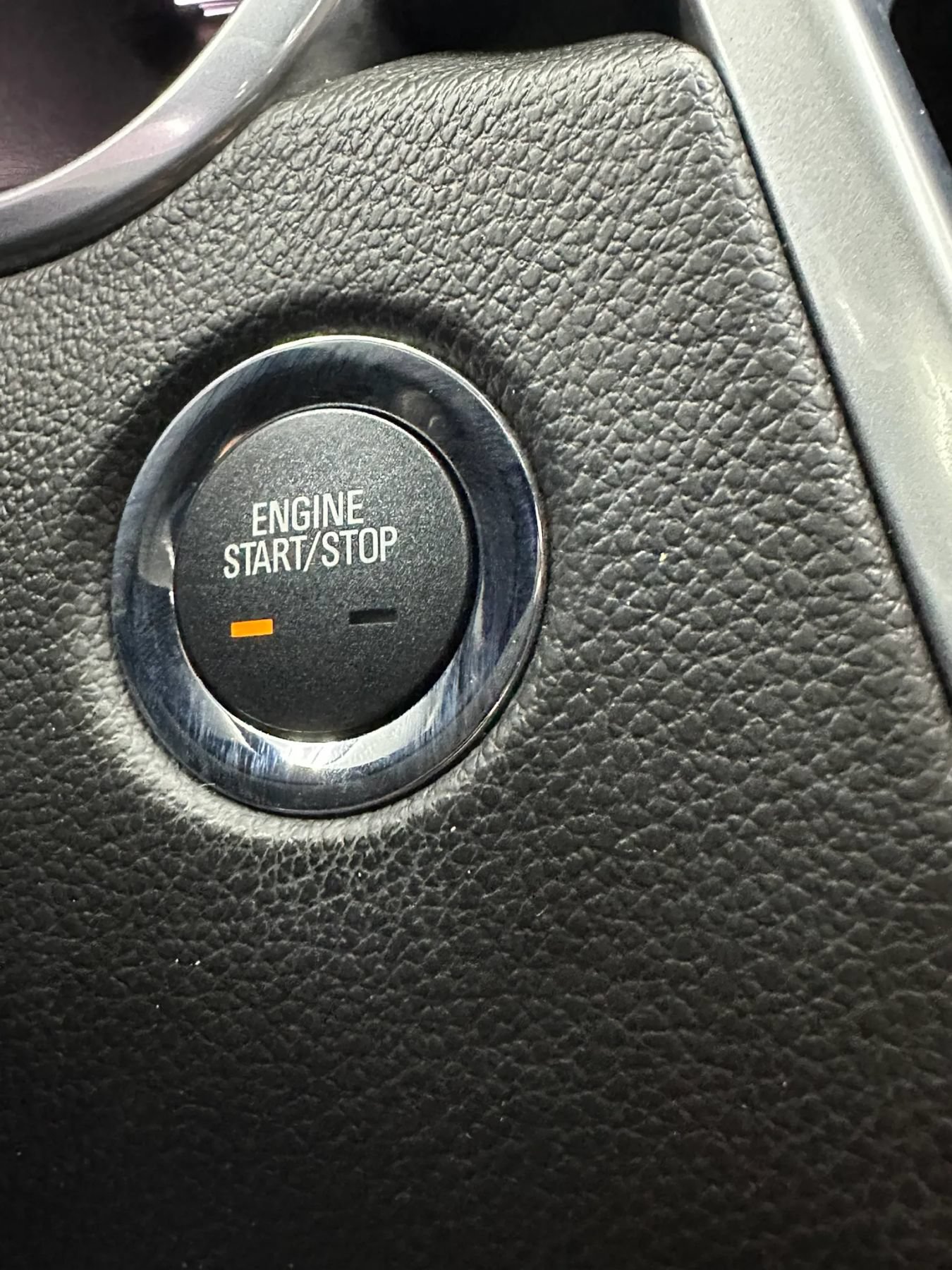 Used 2013 Cadillac SRX Luxury w/ Driver Awareness Package FWD image 14