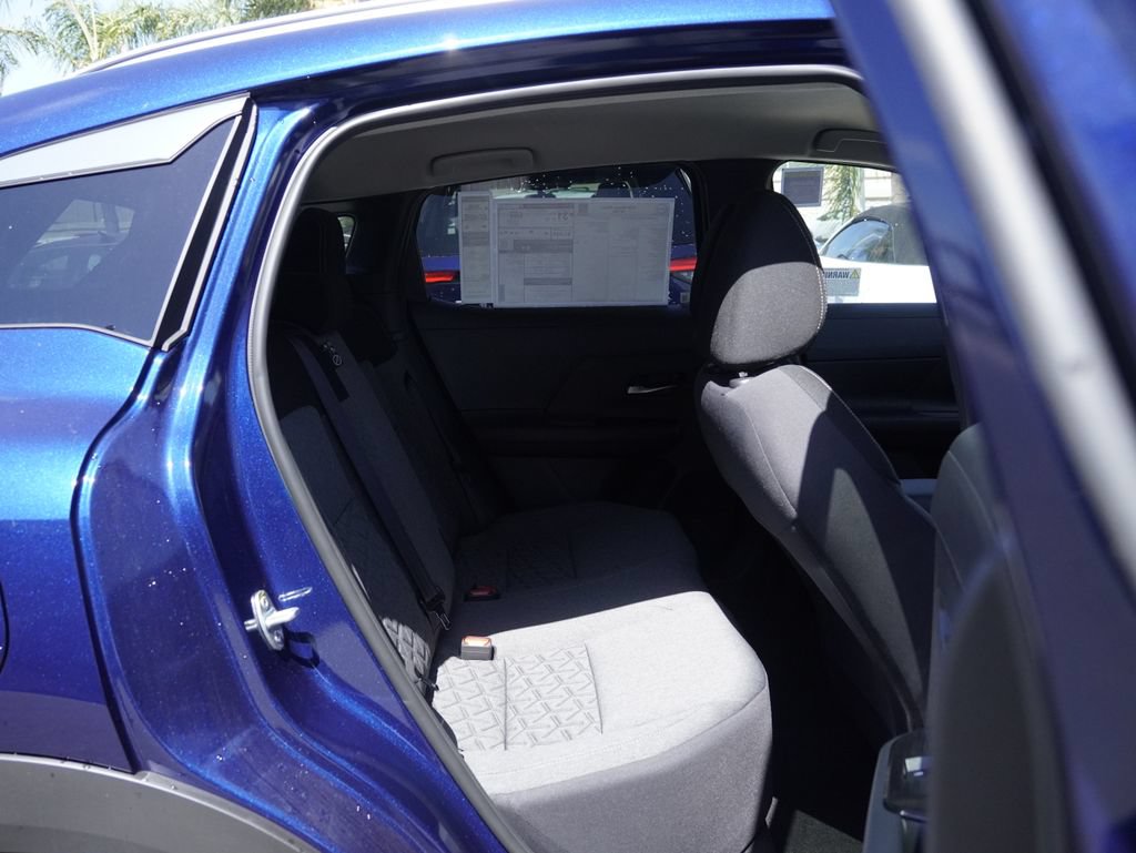 New 2026 Nissan Kicks SV w/ Interior Electronics Package FWD image 25