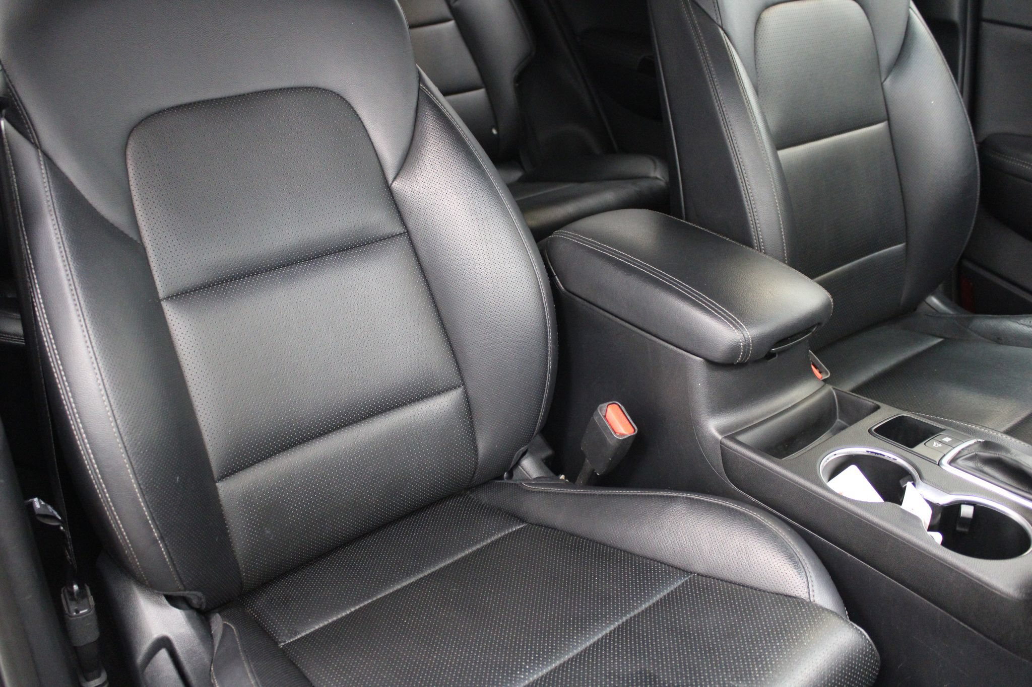 Used 2022 Kia Sportage EX FWD image 28