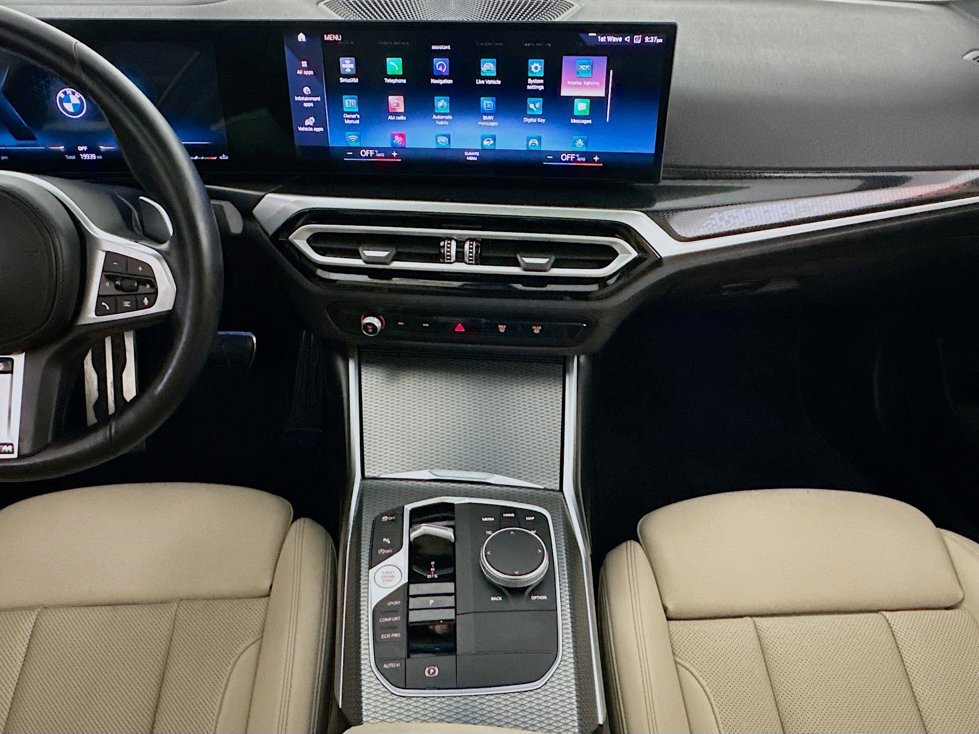 Used 2023 BMW 230i xDrive Coupe w/ Premium Package image 11