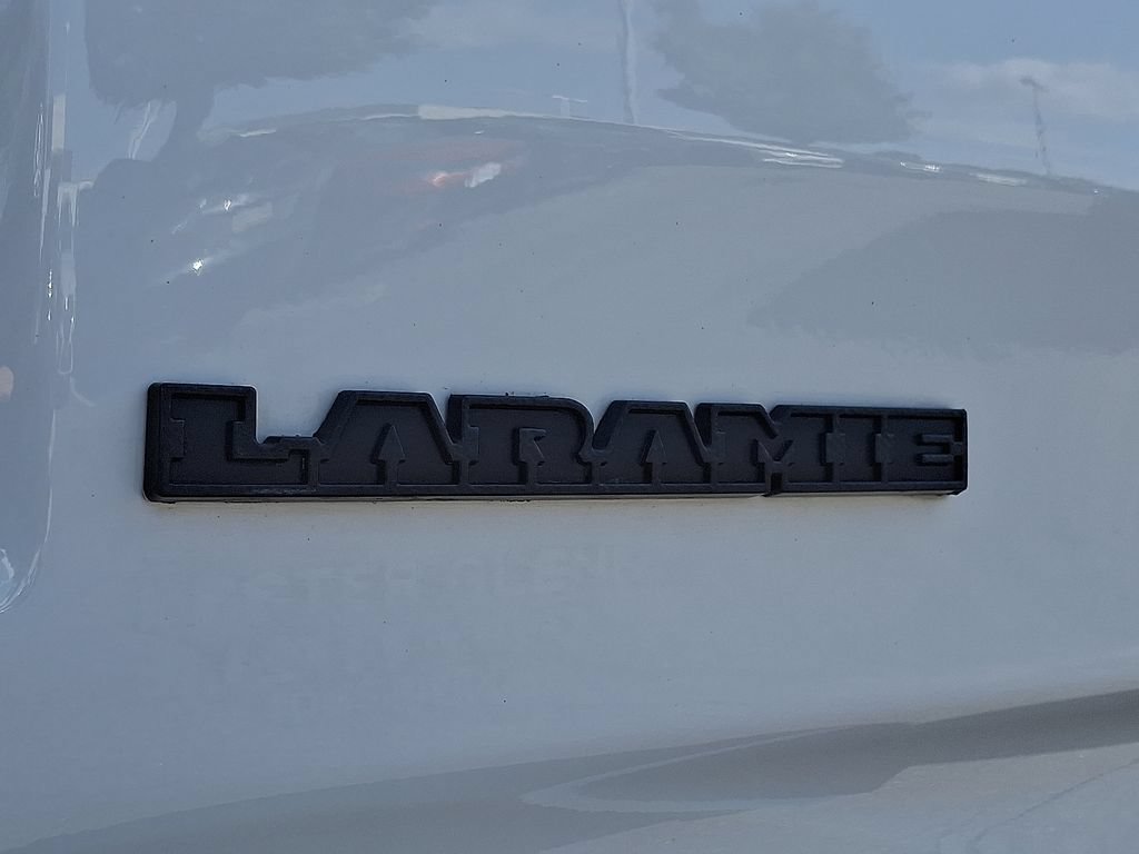 Used 2023 RAM 1500 Laramie AWD/4WD image 32