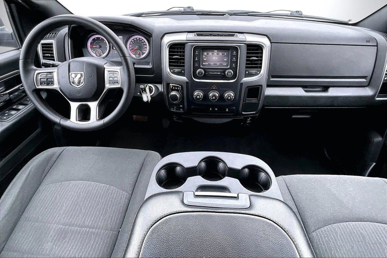 Used 2024 RAM 1500 Classic Warlock image 14