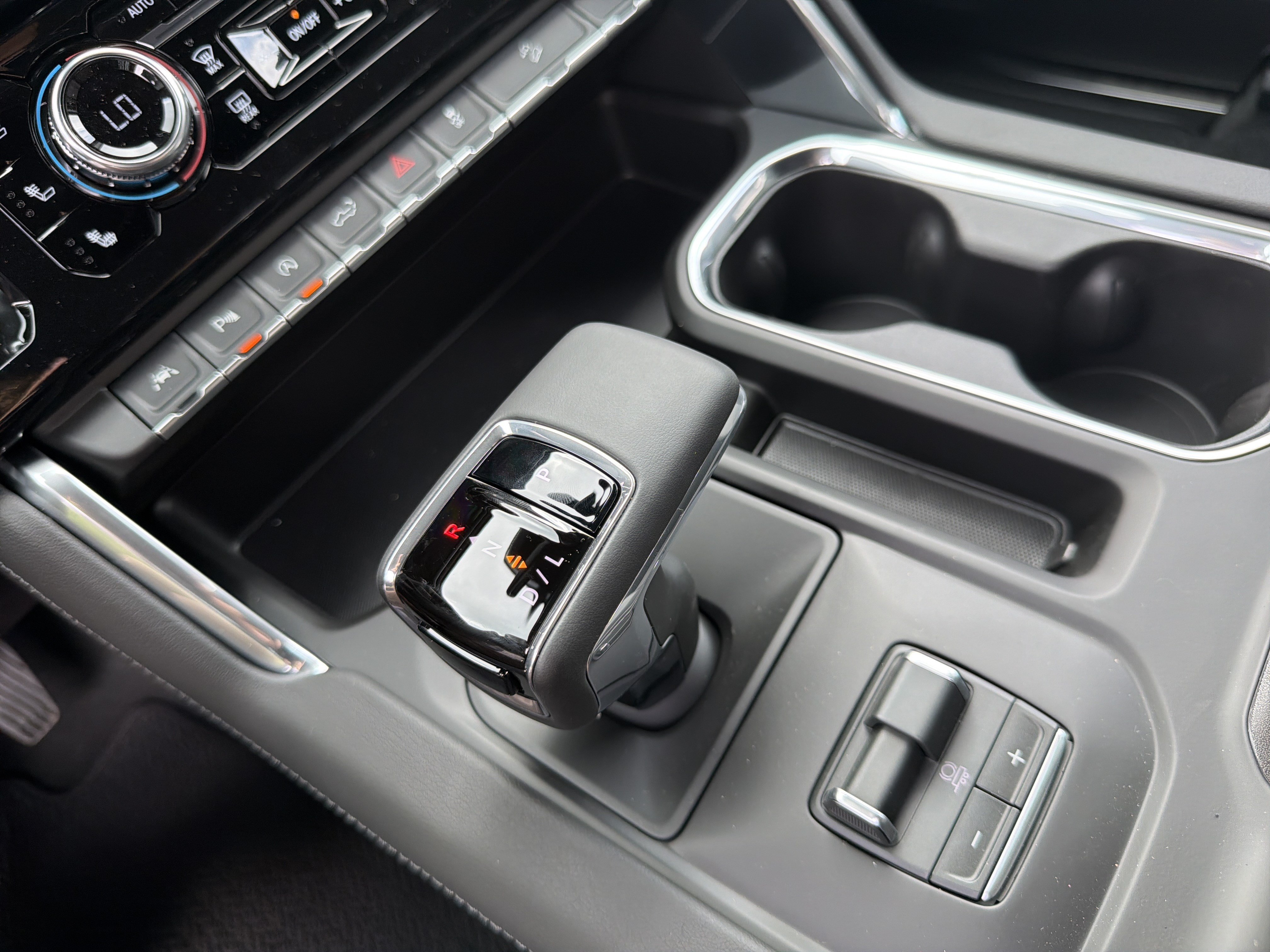 New 2026 GMC Sierra 1500 Denali AWD/4WD image 27