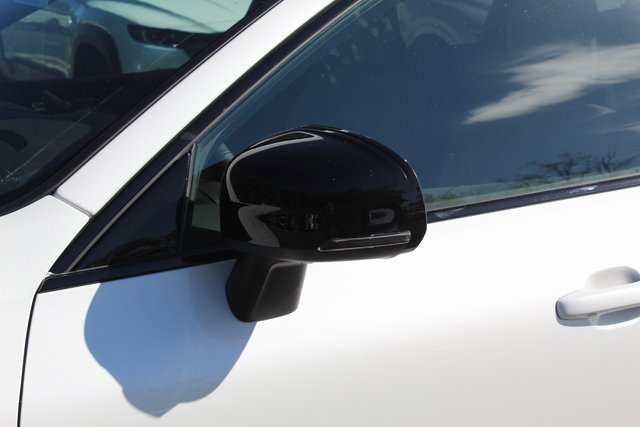 New 2026 Volvo XC60 B5 Plus w/ Protection Package Premier image 11