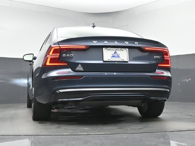 Certified 2024 Volvo S60 B5 Ultimate w/ Climate Package AWD/4WD image 41