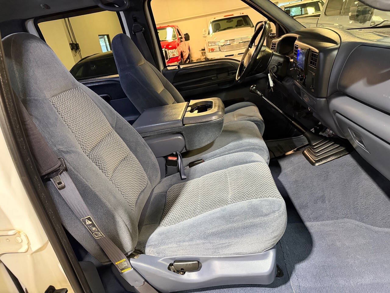 Used 2001 Ford F250 XLT AWD/4WD image 16
