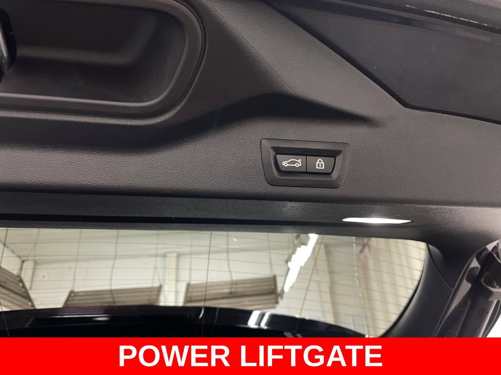 Used 2022 BMW X5 xDrive40i w/ M Sport Package AWD/4WD image 45