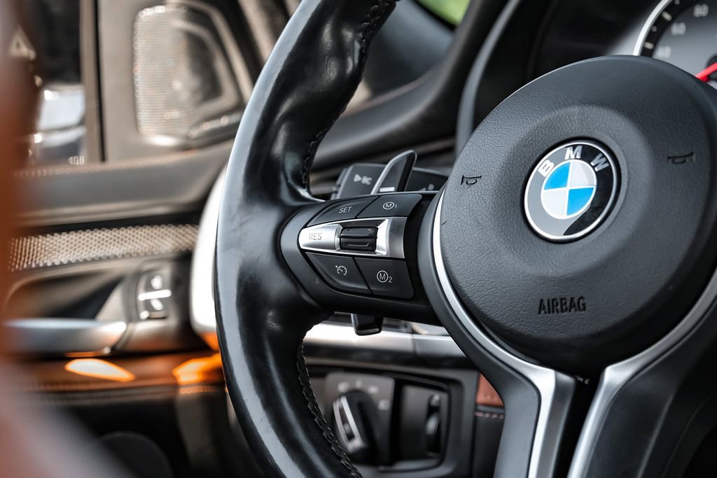 Used 2017 BMW X5 M AWD/4WD image 16