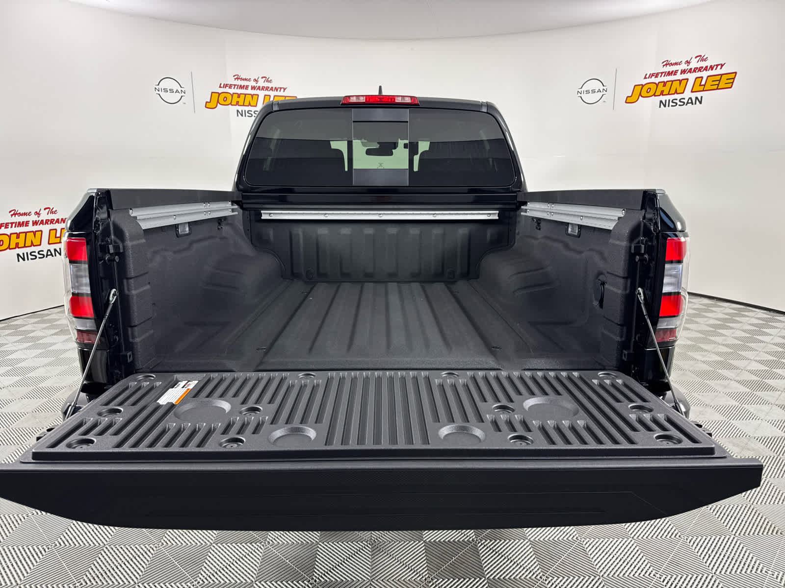 New 2026 Nissan Frontier PRO-4X image 5
