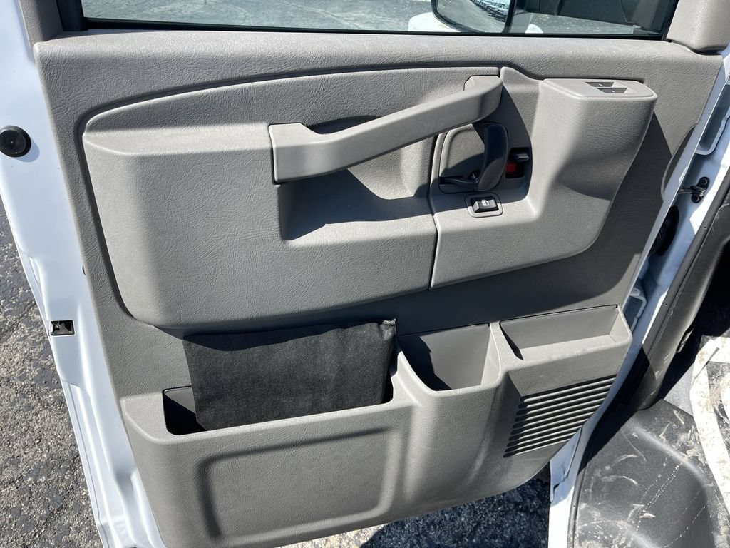 New 2025 Chevrolet Express 3500 w/ Power Convenience Package RWD image 6