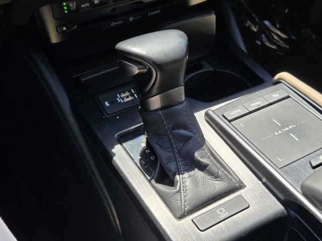 Used 2019 Lexus ES 350 w/ Premium Package image 20