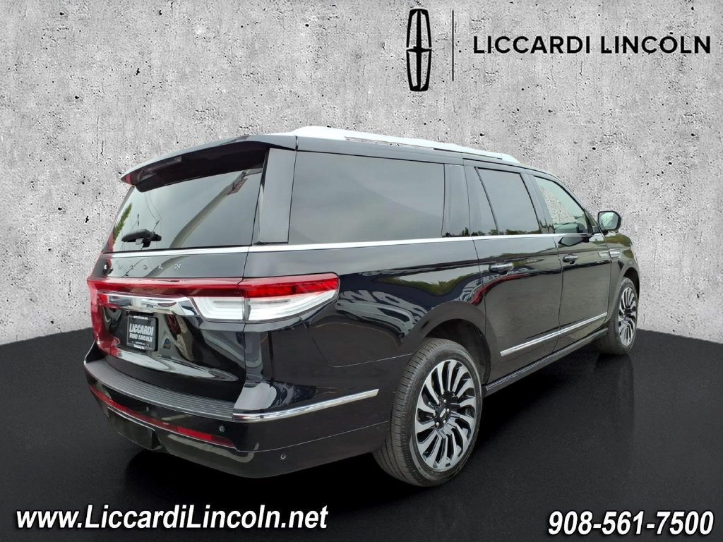 Certified 2023 Lincoln Navigator L Black Label AWD/4WD image 4