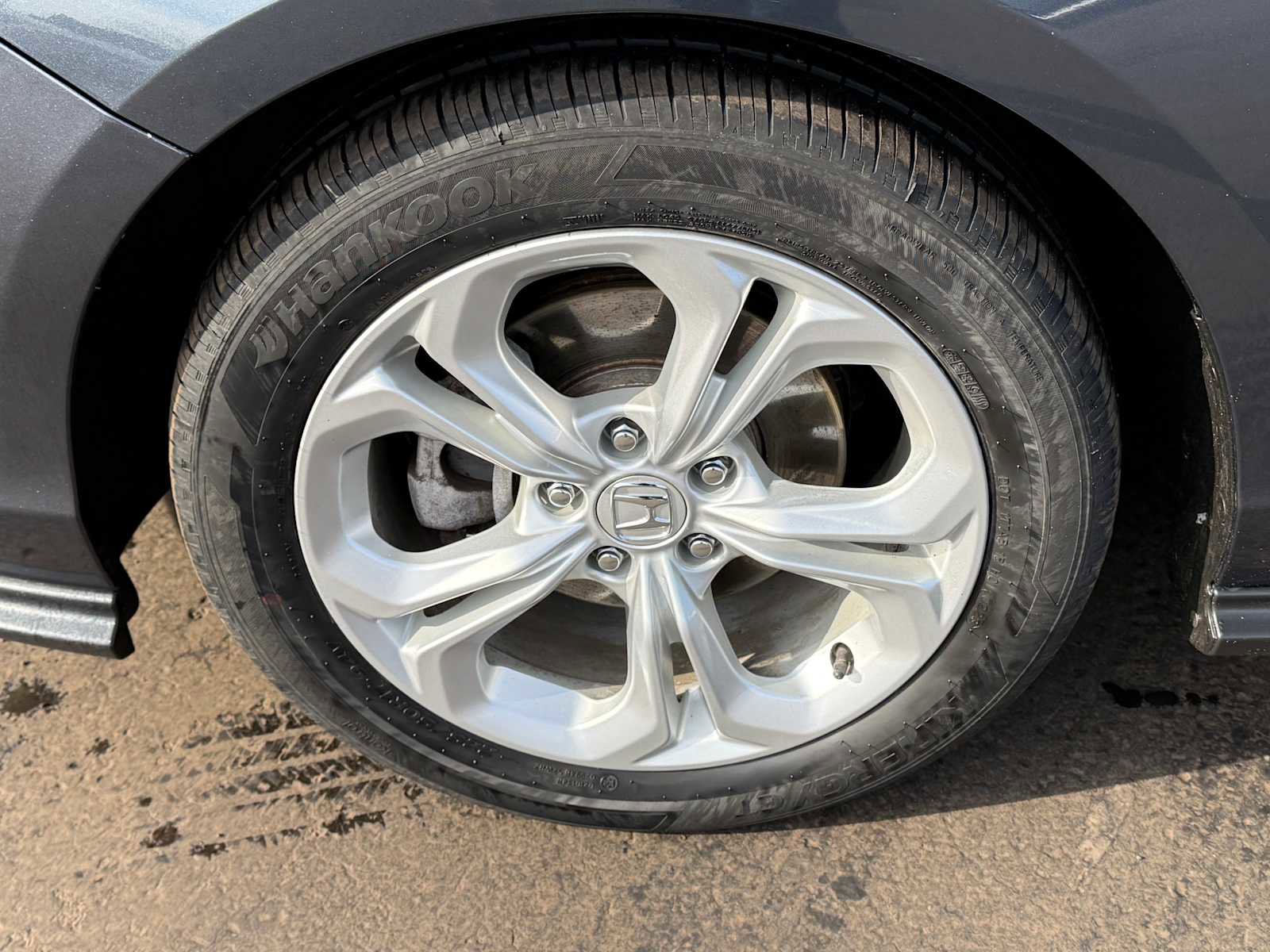 Used 2023 Honda Accord LX image 10