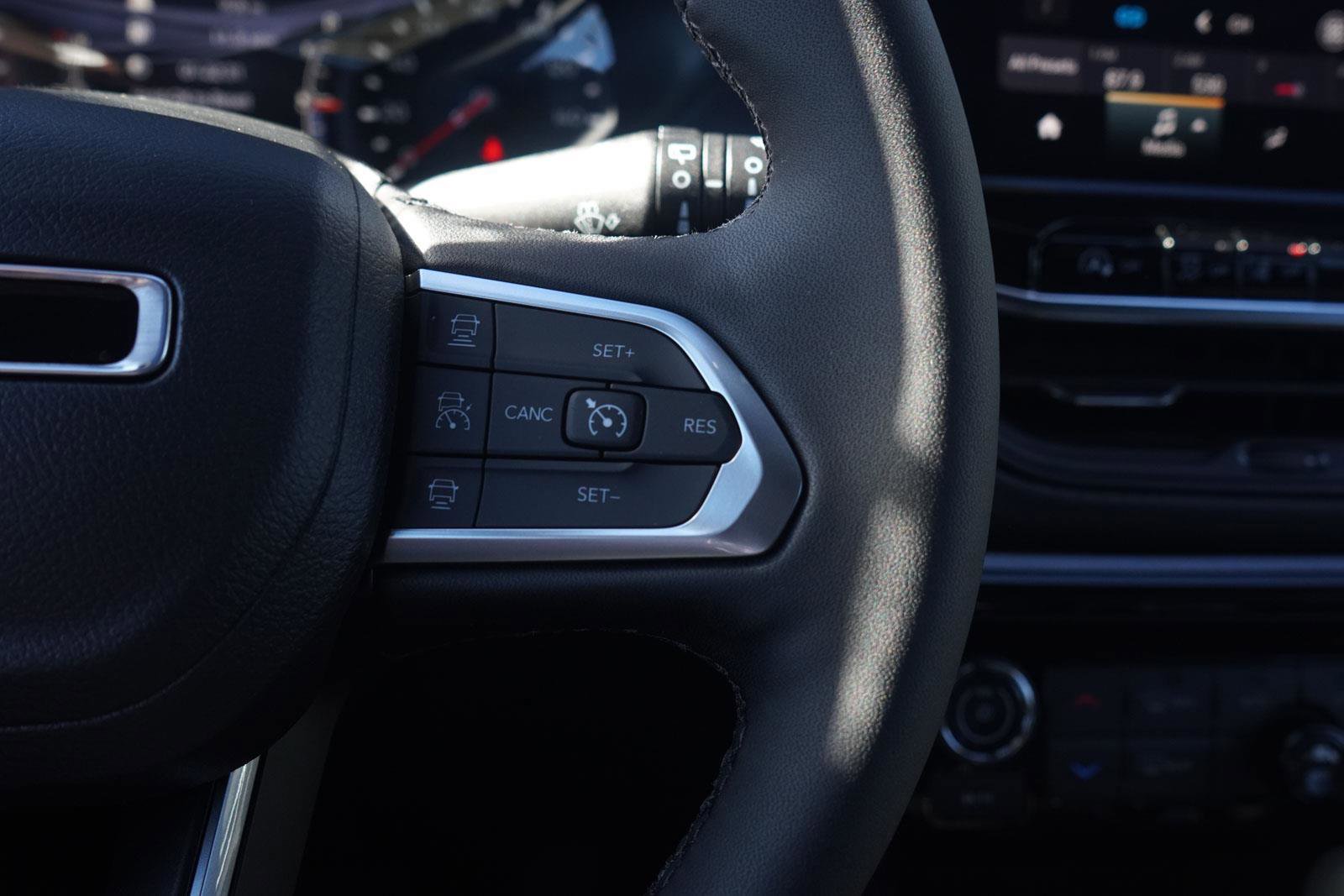 New 2026 Jeep Compass Limited AWD/4WD image 18