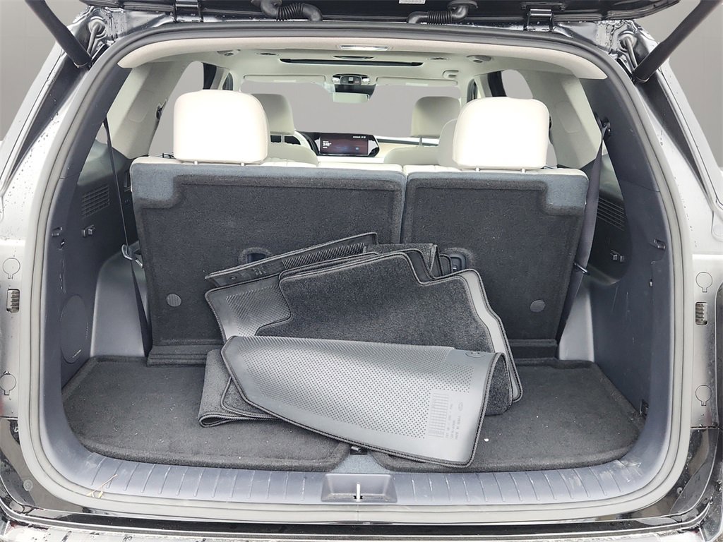 Used 2023 Hyundai Palisade Limited w/ Cargo Package image 11