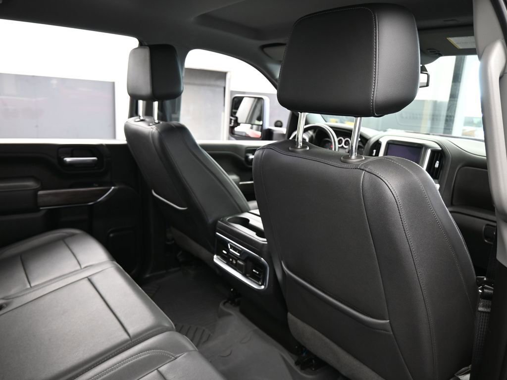 Used 2023 Chevrolet Silverado 2500 LTZ AWD/4WD image 42