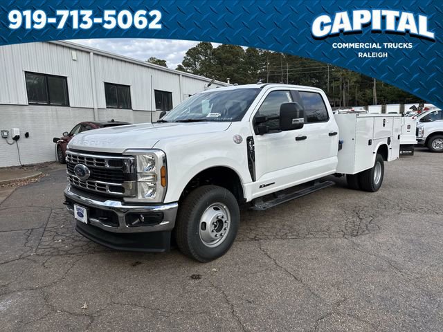New 2026 Ford F350 XL w/ XL Chrome Package image 4