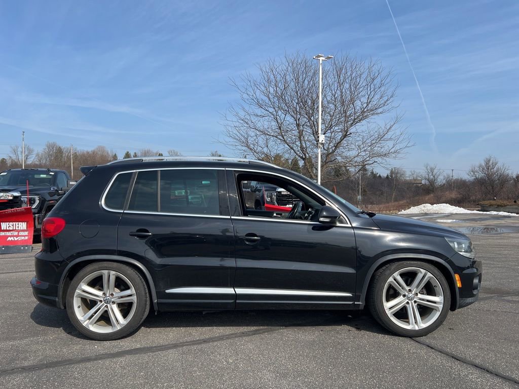 Used 2016 Volkswagen Tiguan R-Line FWD image 3