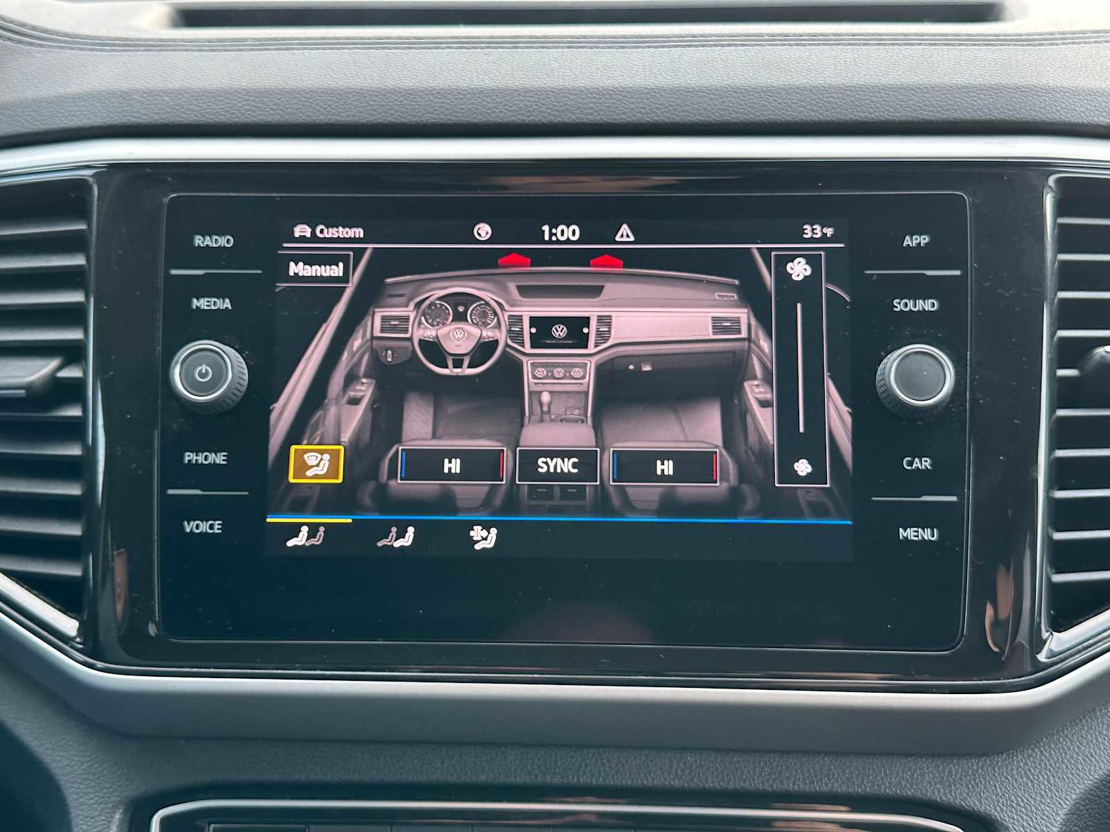 Used 2022 Volkswagen Atlas SE image 28