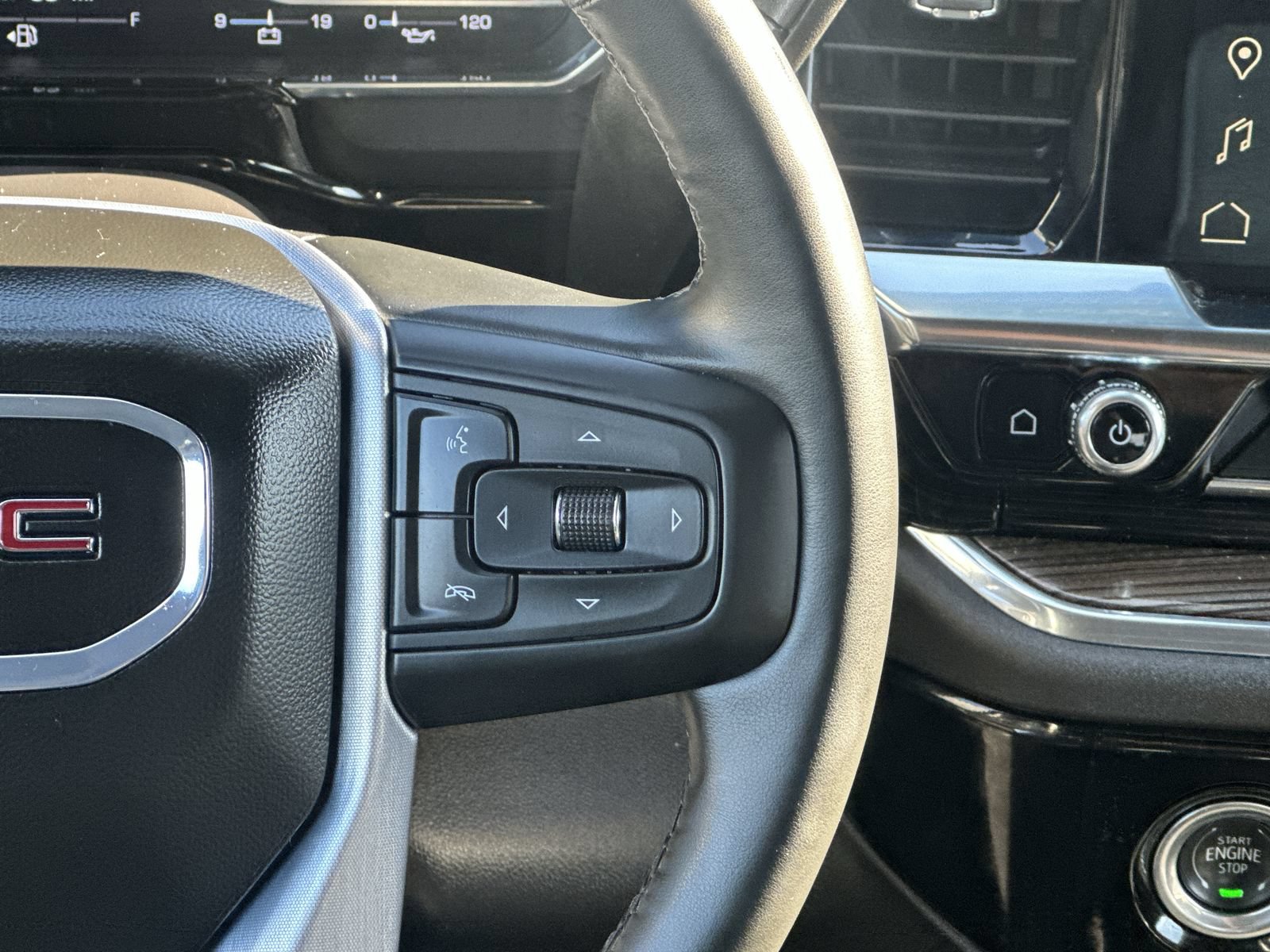 Used 2024 GMC Sierra 1500 Elevation AWD/4WD image 21