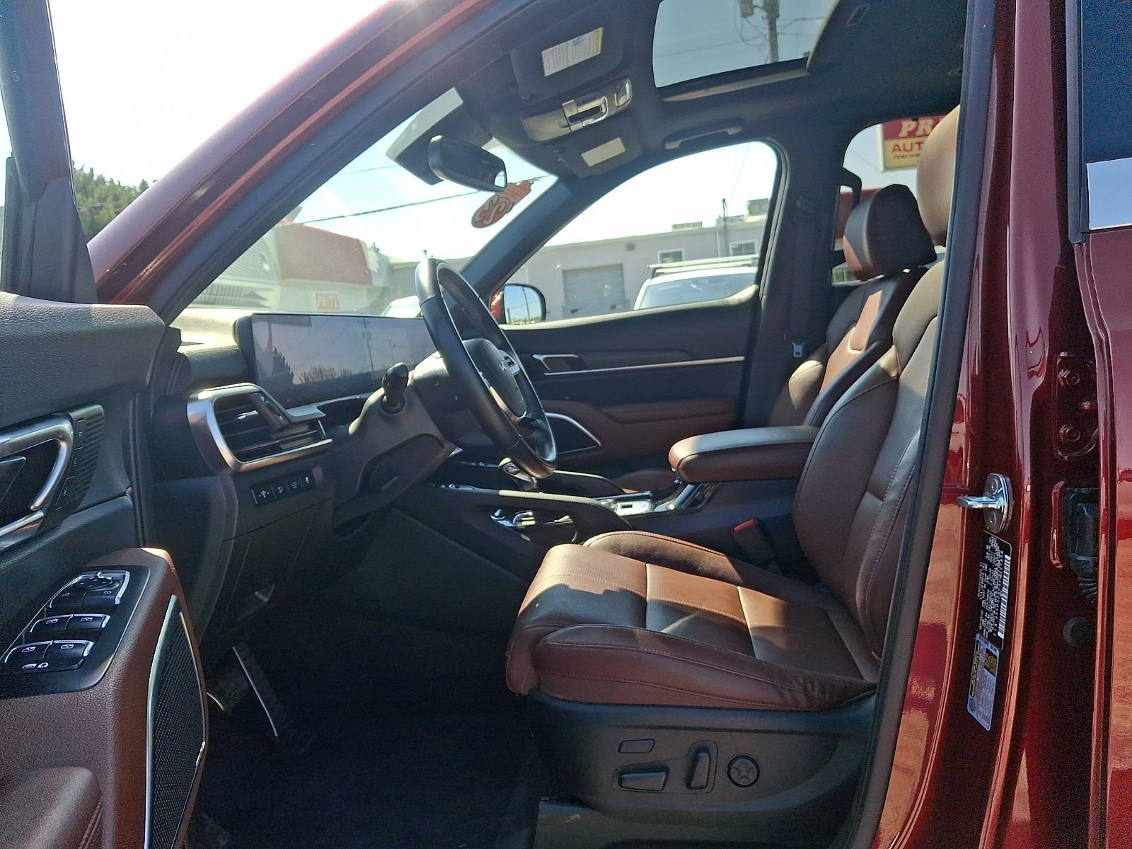 Used 2023 Kia Telluride SX AWD/4WD image 13