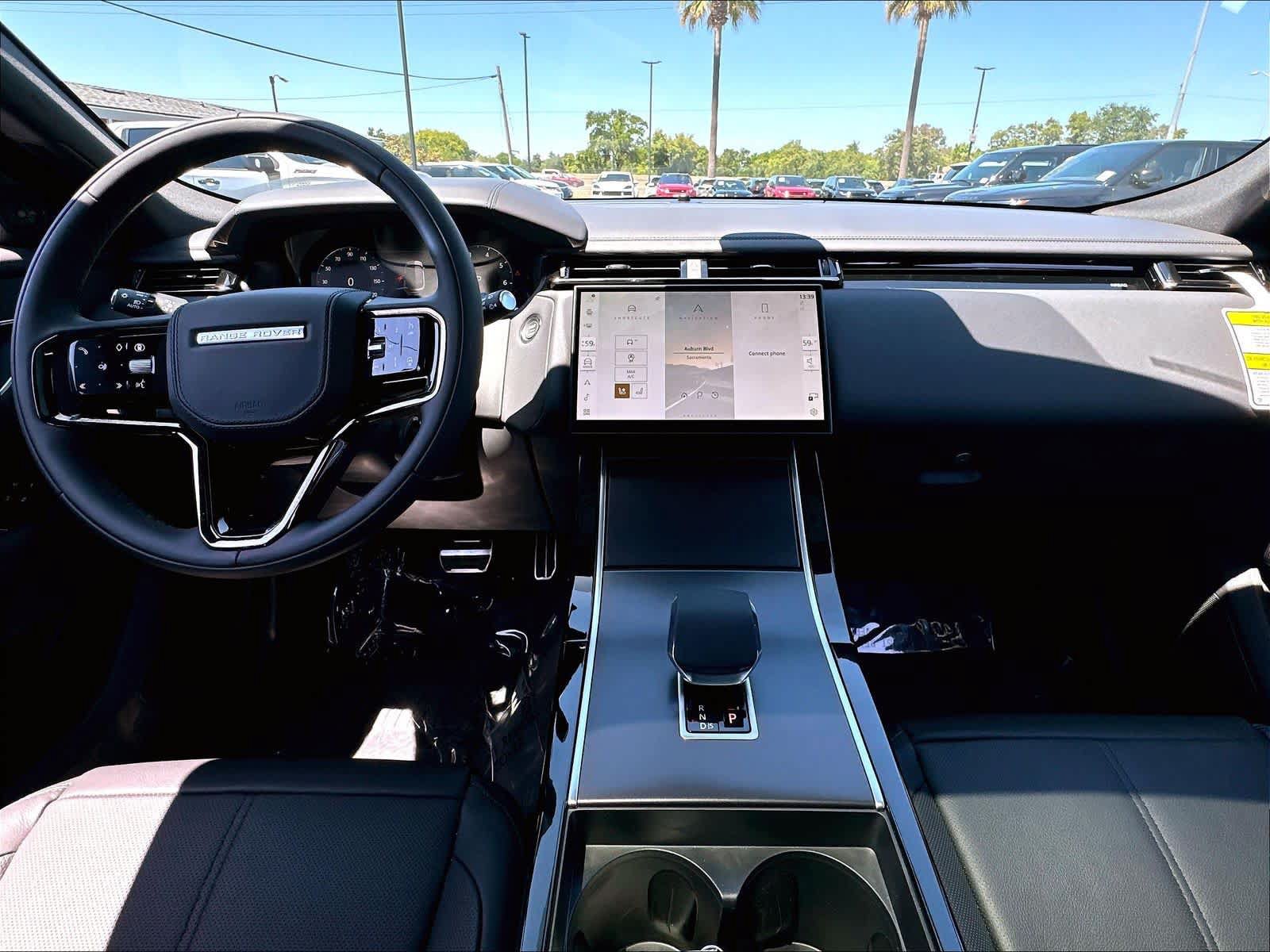 New 2026 Land Rover Range Rover Velar Dynamic SE AWD/4WD image 7