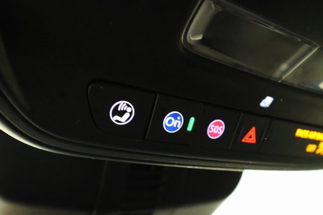 Certified 2025 GMC Acadia Elevation image 19