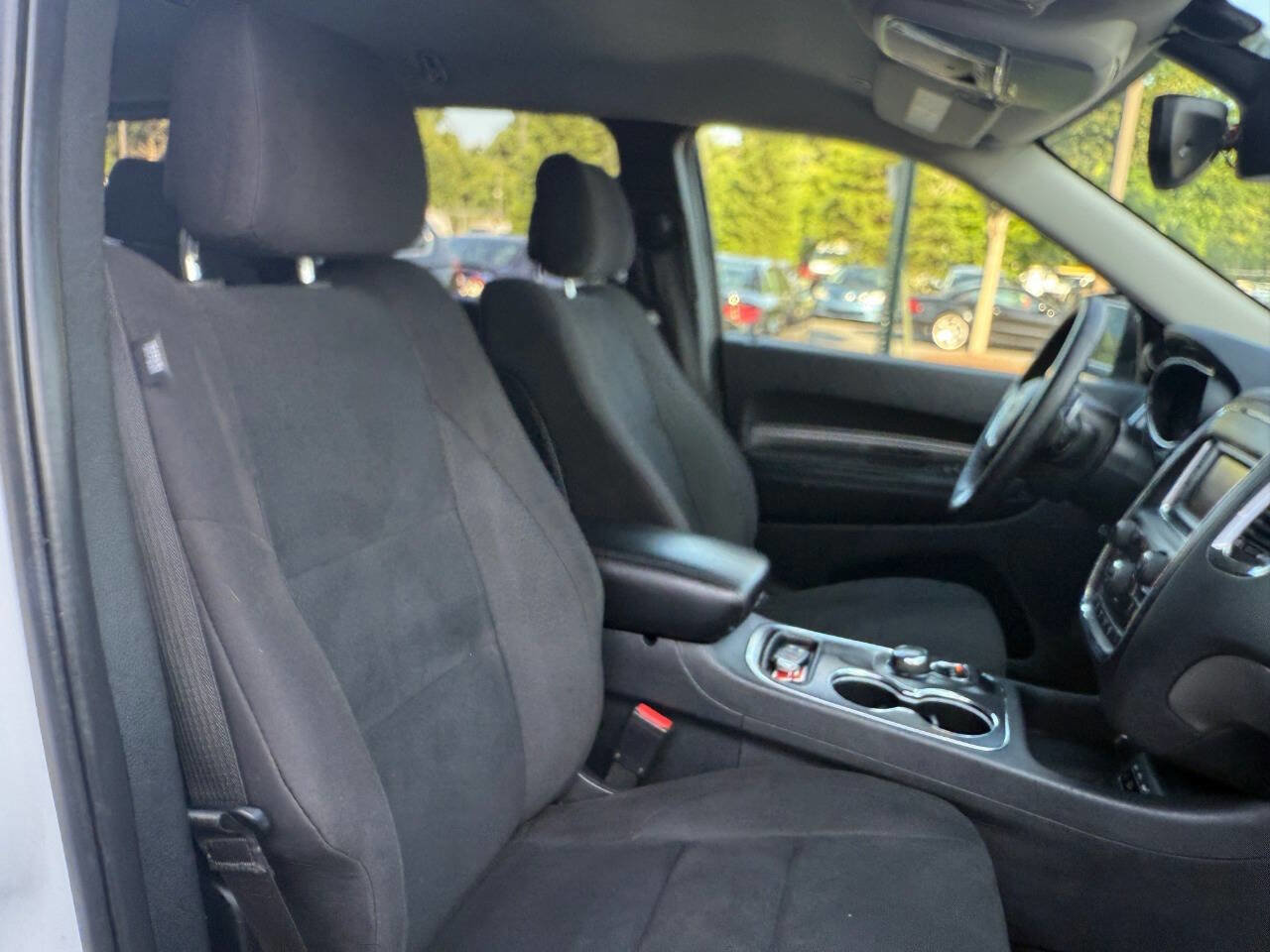 Used 2017 Dodge Durango SXT w/ 3rd Row Seating Group image 30