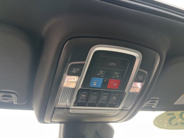 Used 2025 RAM 1500 Laramie w/ Sport Appearance Package image 31