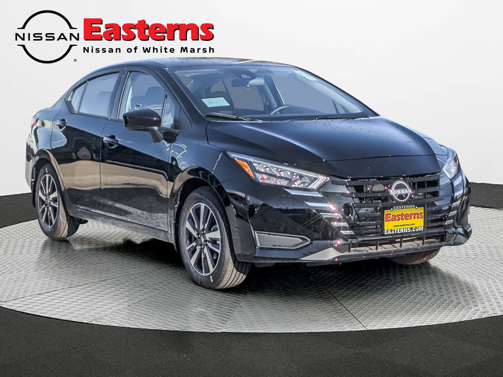 New 2025 Nissan Versa SV w/ Trunk Package image 4