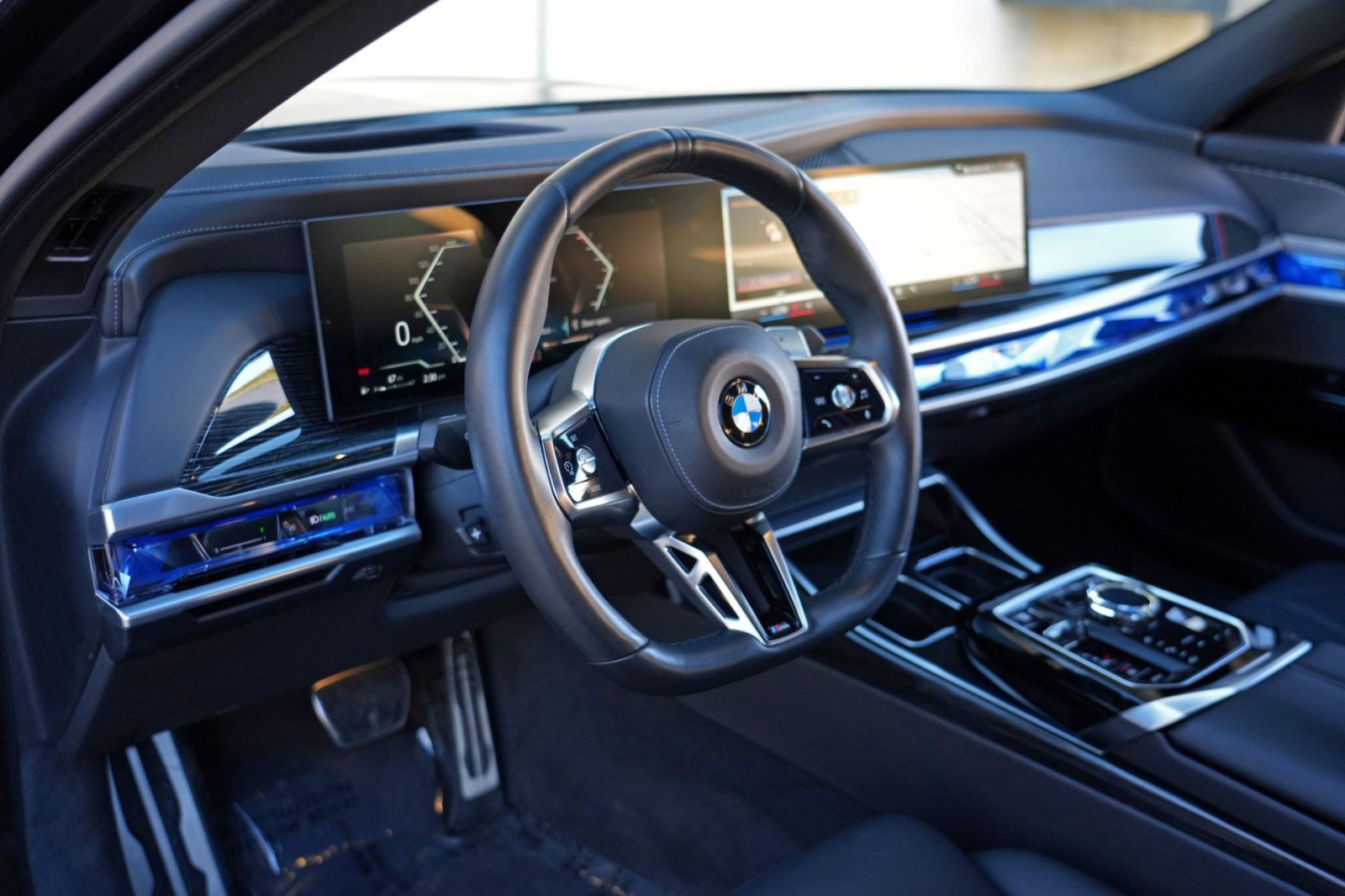 Used 2023 BMW 740i RWD image 14
