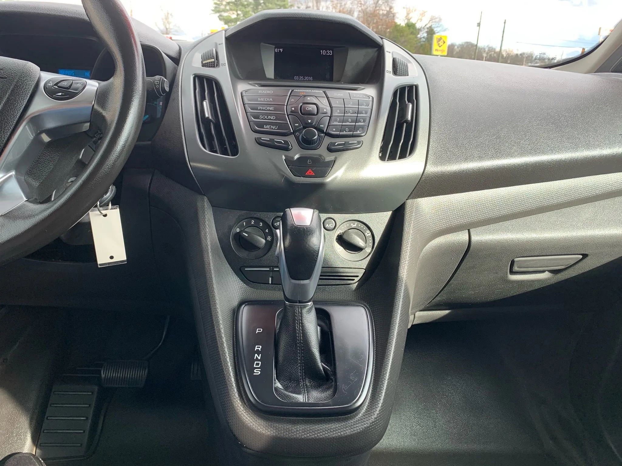 Used 2016 Ford Transit Connect XL image 15