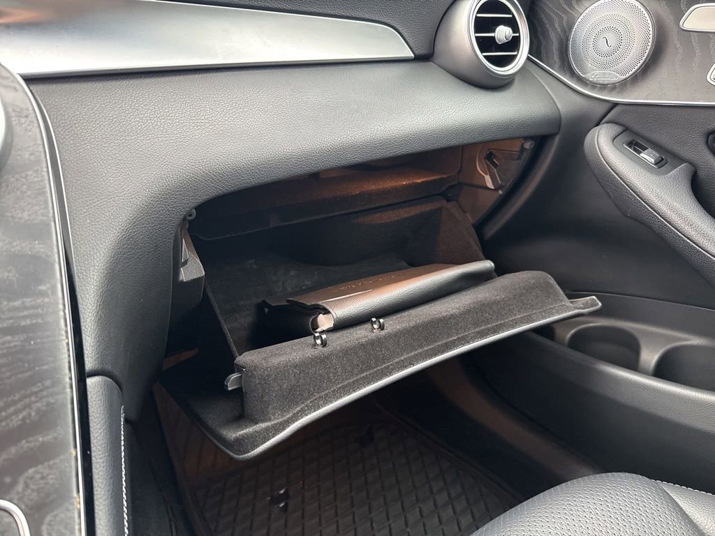 Used 2018 Mercedes-Benz GLC 300 4MATIC Coupe image 27