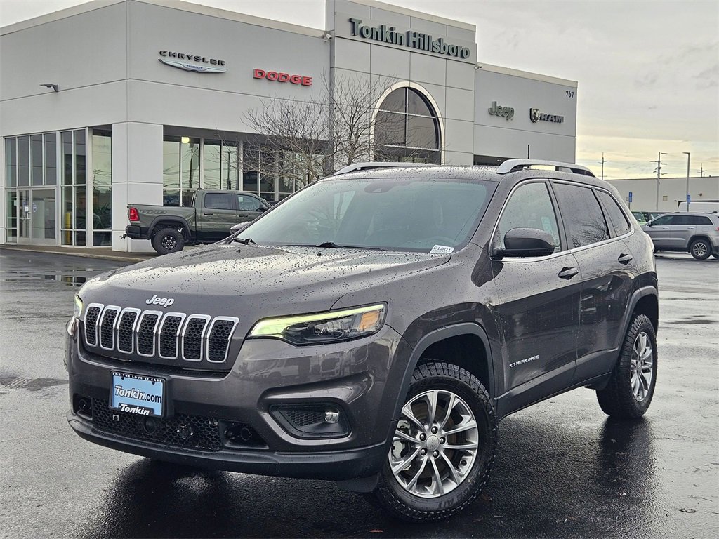 Certified 2021 Jeep Cherokee Latitude Lux w/ Trailer Tow Group image 2