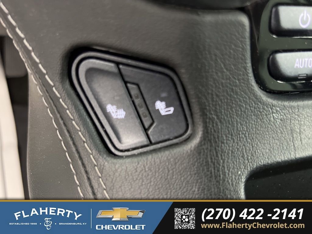 Used 2018 Chevrolet Tahoe LT w/ Luxury Package AWD/4WD image 33