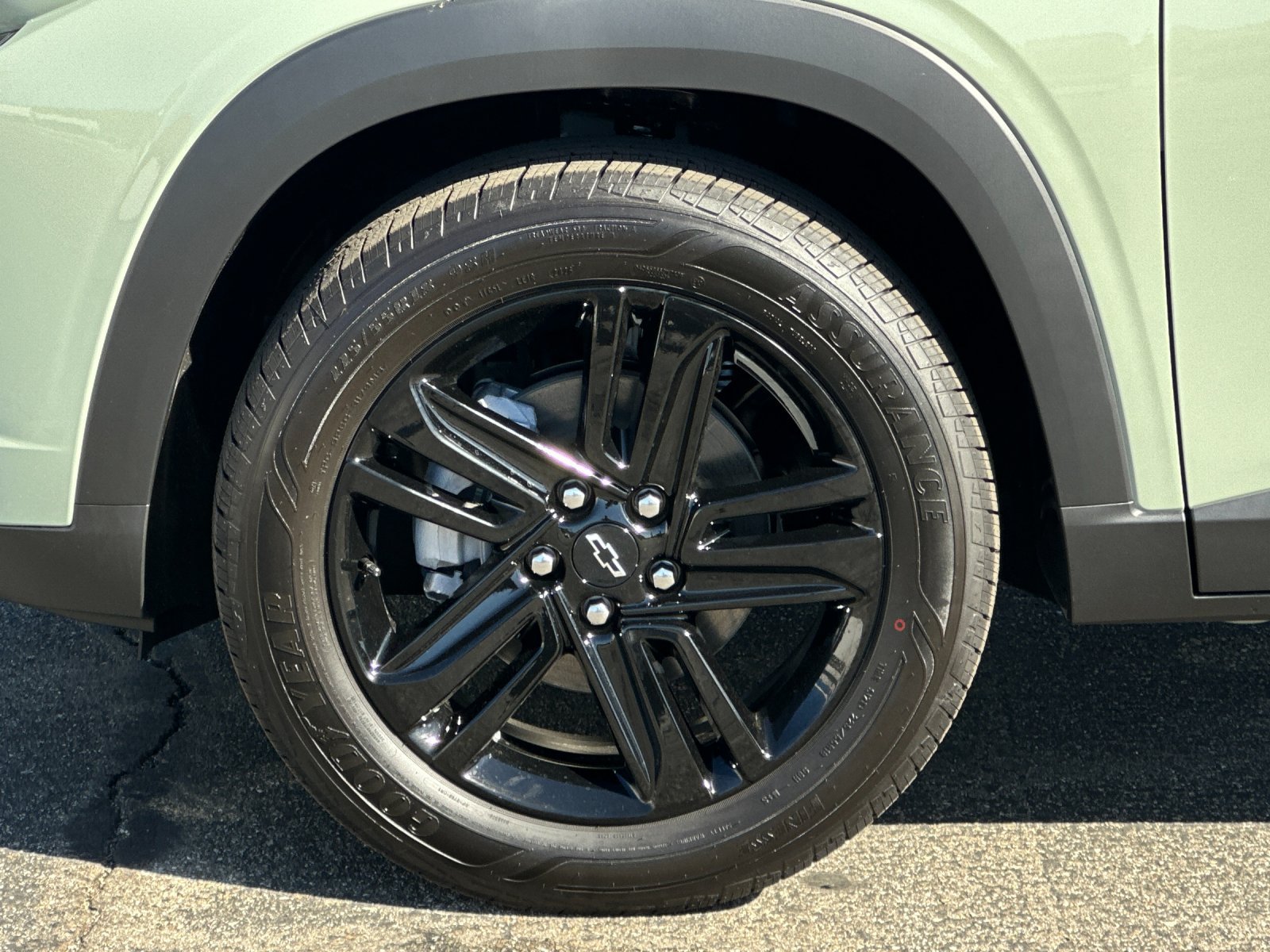 New 2026 Chevrolet Trax ACTIV w/ Driver Confidence Package FWD image 26