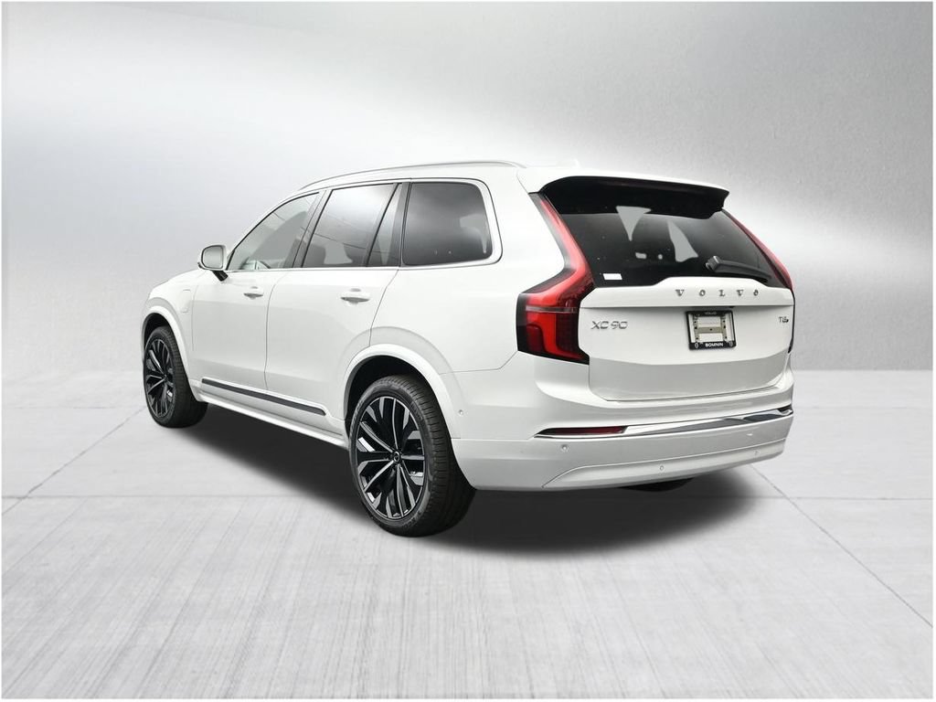 New 2026 Volvo XC90 T8 Plus w/ Protection Package Premier AWD/4WD image 3