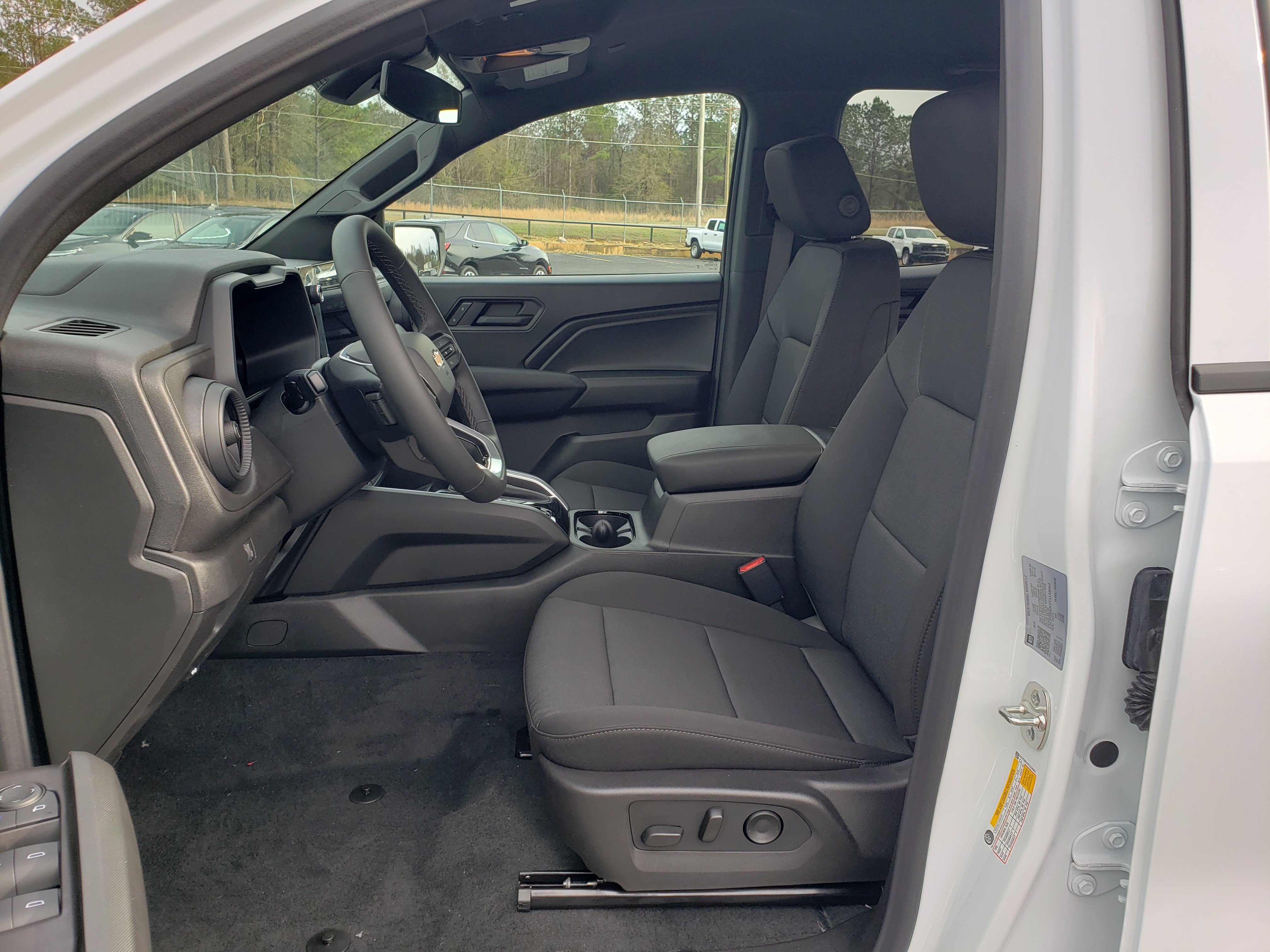 New 2026 Chevrolet Colorado W/T w/ Advanced Trailering Package AWD/4WD image 32