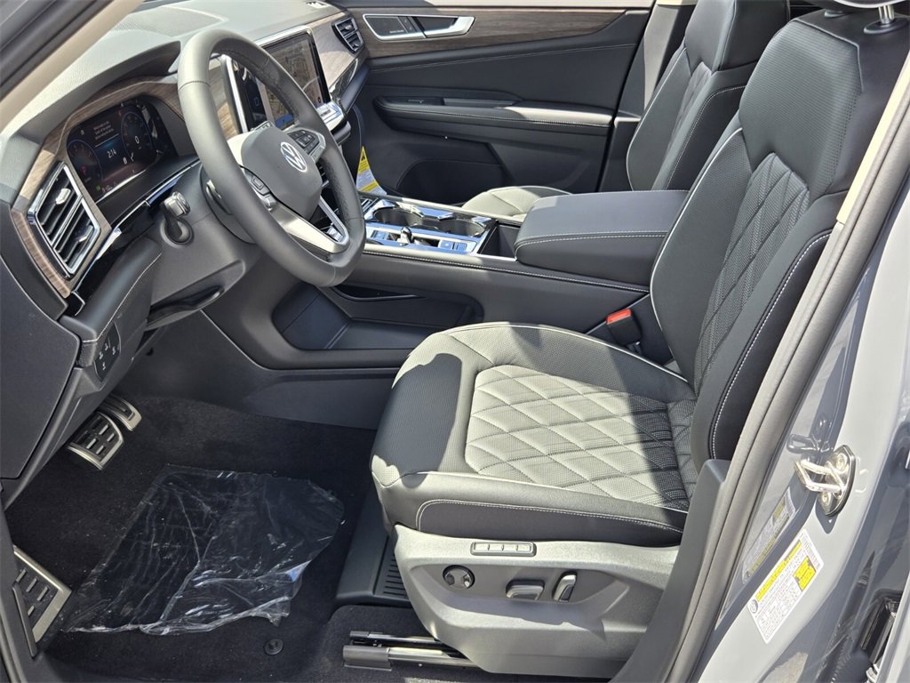 New 2026 Volkswagen Atlas SEL Premium R-Line image 6