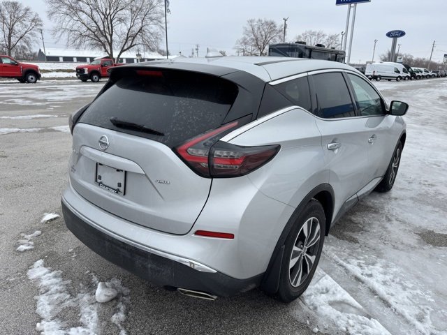 Used 2020 Nissan Murano S image 3