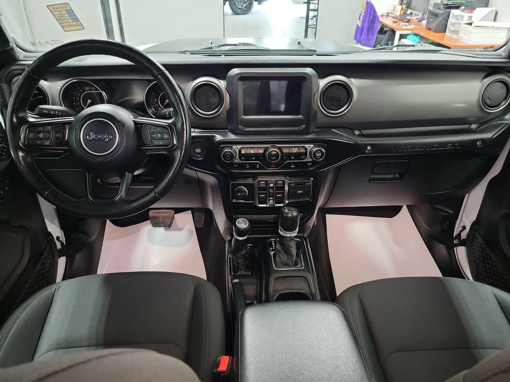Certified 2021 Jeep Wrangler Unlimited Sport AWD/4WD image 3