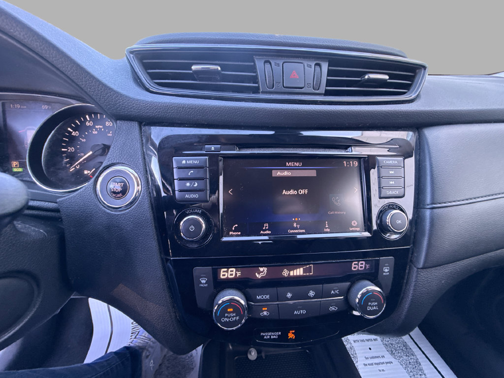 Used 2020 Nissan Rogue SV AWD/4WD image 24