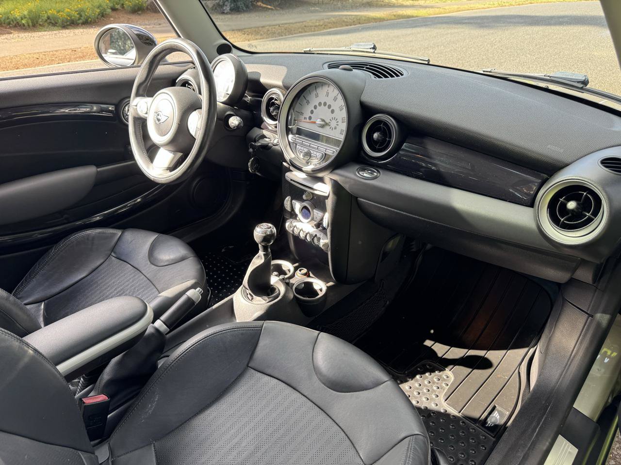 Used 2008 MINI Cooper Hardtop FWD image 13