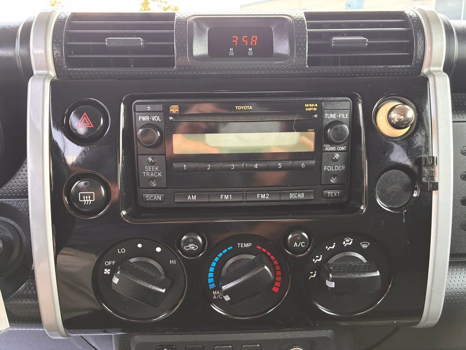 Used 2007 Toyota FJ Cruiser 4WD image 21