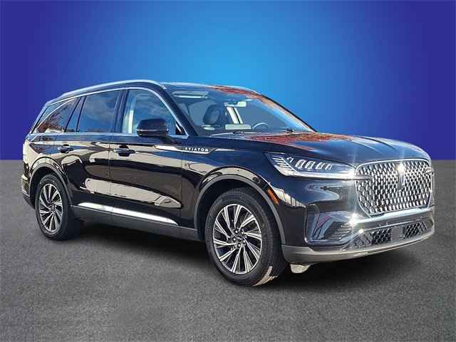 New 2025 Lincoln Aviator 2WD w/ Equipment Group 101A image 2