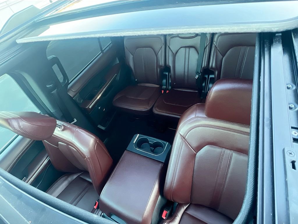 Used 2024 Ford Expedition Max Limited AWD/4WD image 27