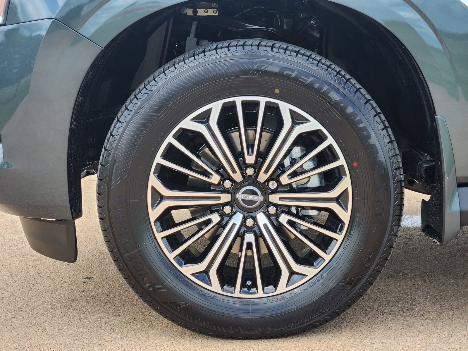 New 2026 Nissan Armada Platinum AWD/4WD image 11
