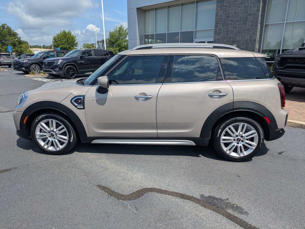 Used 2024 MINI Cooper Countryman S FWD image 8