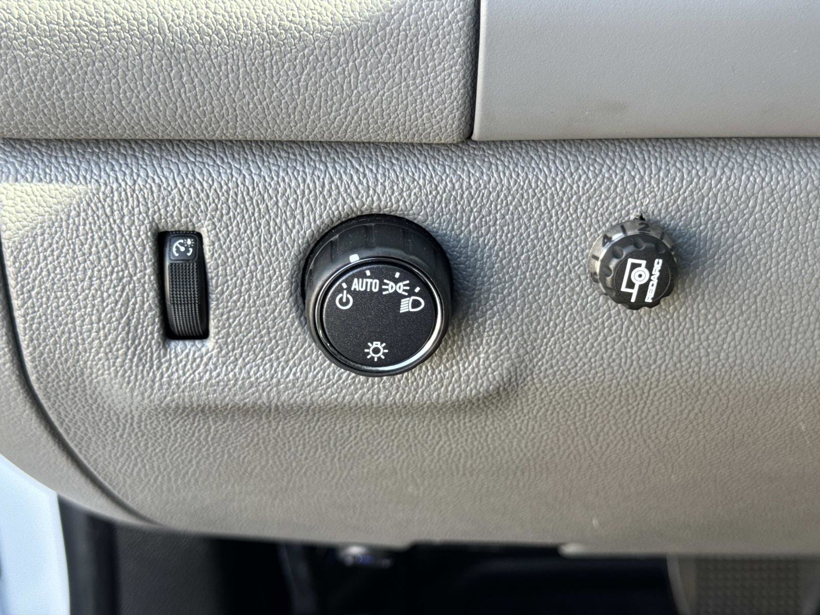 Used 2022 GMC Canyon Elevation Standard w/ Convenience Package image 11