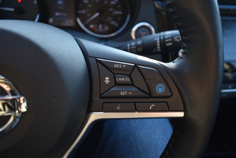 Used 2022 Nissan Rogue Sport SL image 14